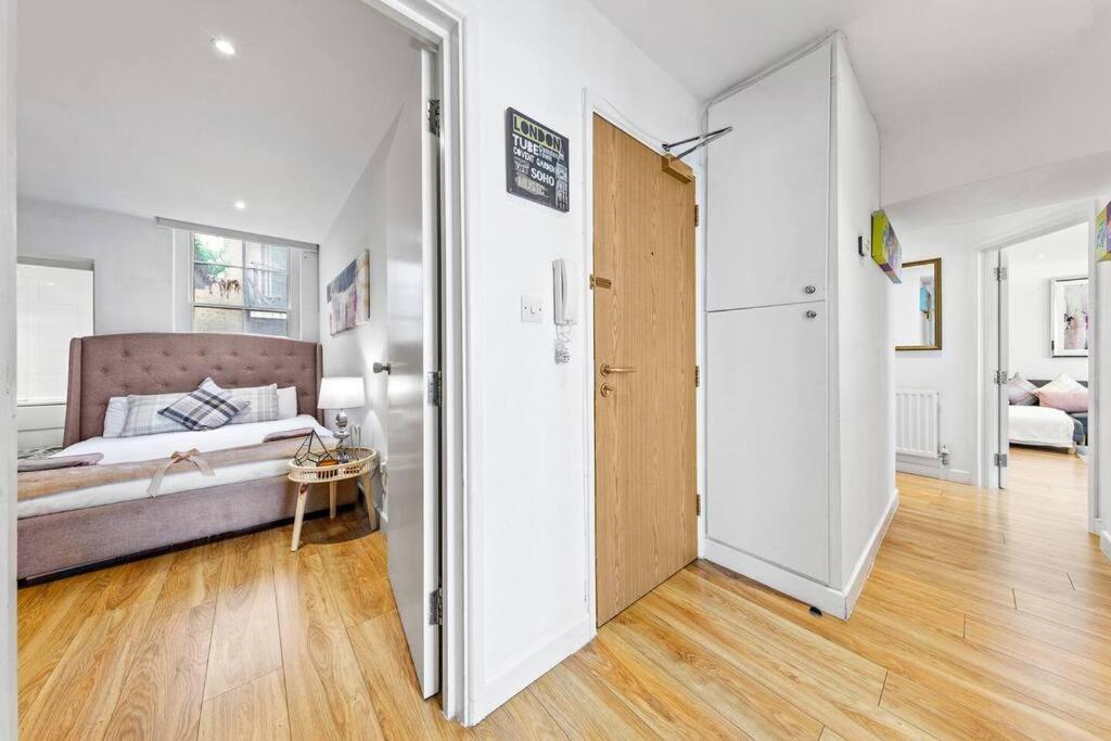 3 Bedroom Apartment In Haymarket Central London Sleep 10 Hy2 Exterior foto