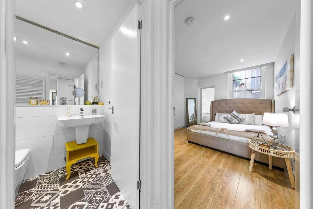 3 Bedroom Apartment In Haymarket Central London Sleep 10 Hy2 Exterior foto